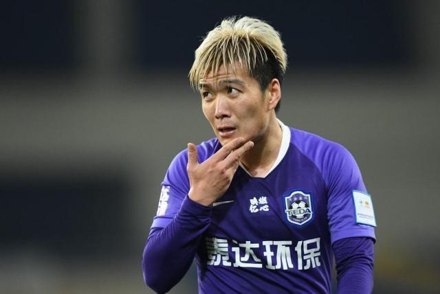 星空互动-武汉逆流而上疯狂引援 新赛季李霄鹏或掀起大风浪