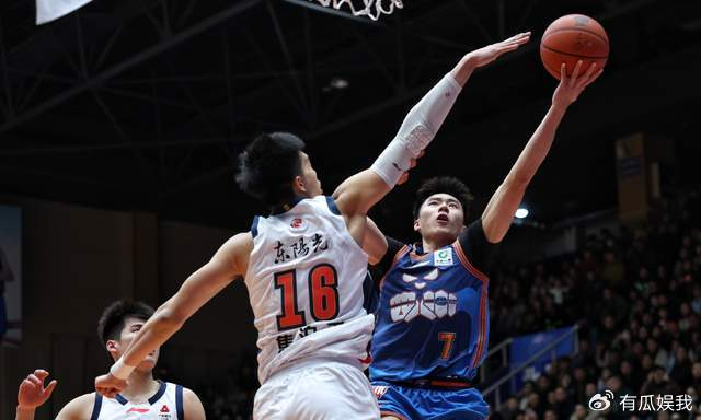 星空活动-CBA正式恢复升降级！倒数后四名或被淘汰，中国篮协终于出手了|四川男篮|江苏男篮|香港|NBL|nba_新浪体育_新浪新闻